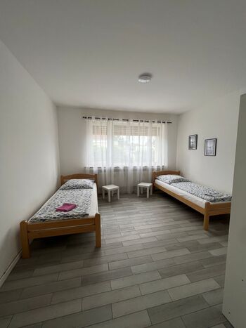 Wohnung ES Unterkunft Bild 5