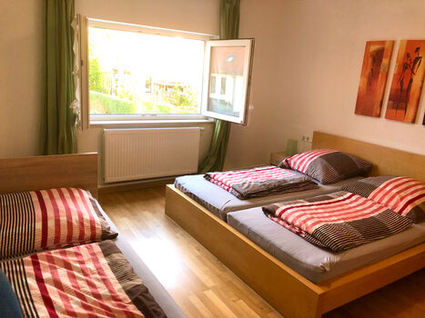 Haus im Grünen Bild 3