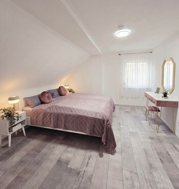 Merci's Parkplatz Fussbodenheizung Bild 1