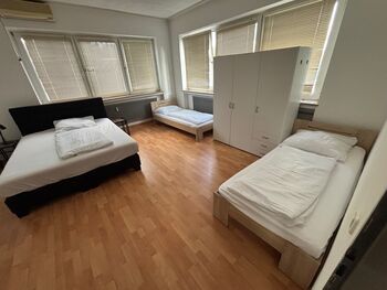 3Zimmer Wohnung 2min von A7 Ausfahrt Fulda-Mitte 6-10 Person Bild 2