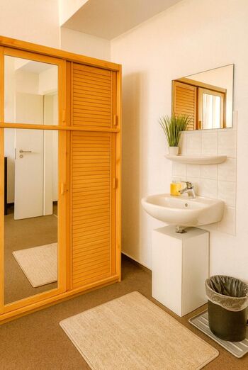 40 Einzel + Doppelzimmer | Raucher/Nichtraucher Zimmer | Parkplatz Bild 3