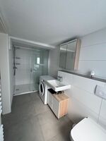 Modernes, neu saniertes Haus zur Vermietung – ideal für alle Bild 14