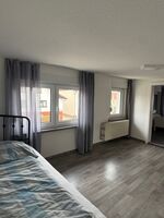 Modernes, neu saniertes Haus zur Vermietung – ideal für alle Bild 1