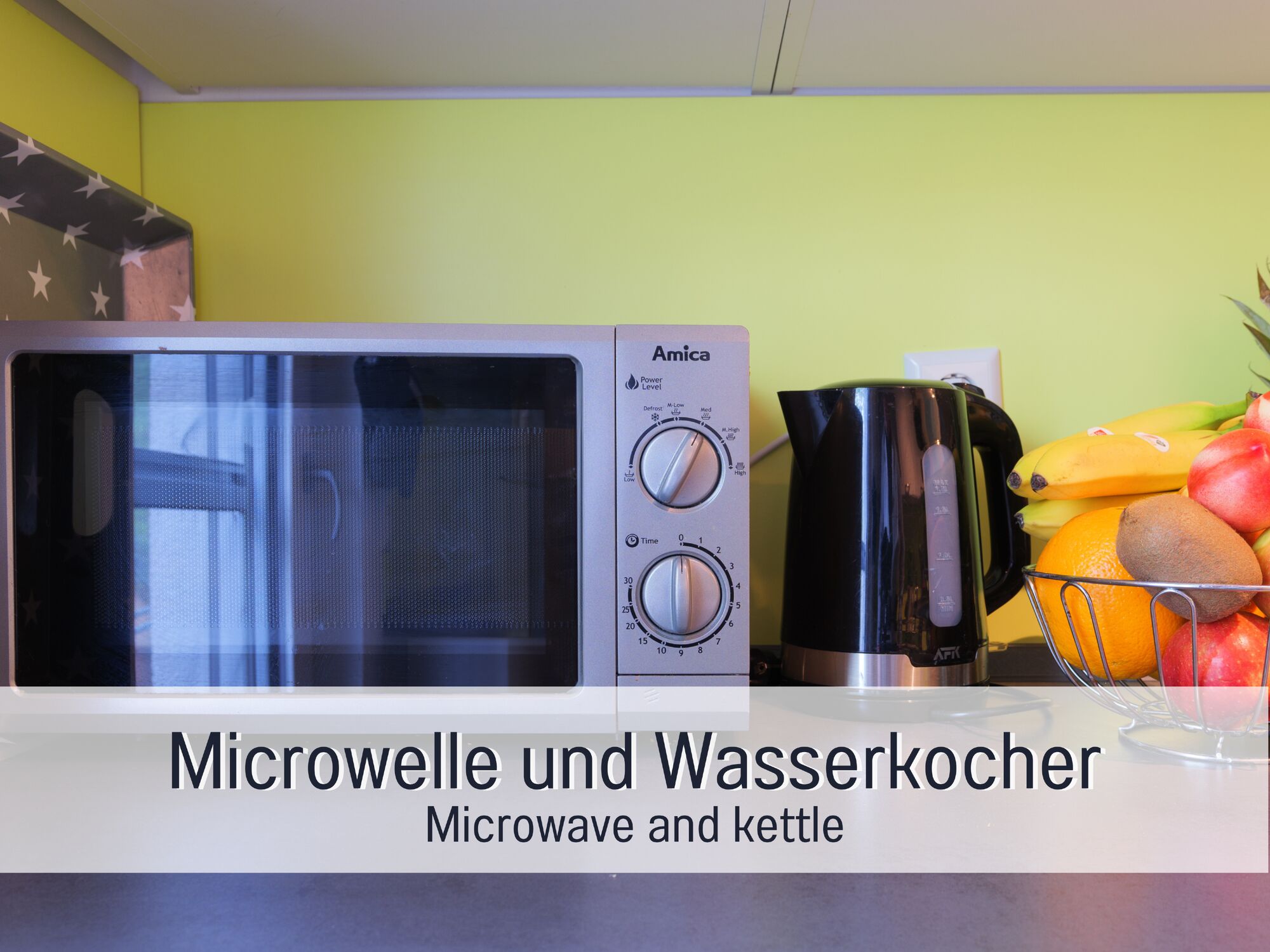 Microwelle und Wasserkocher - Monteurzimmer in Alpirsbach