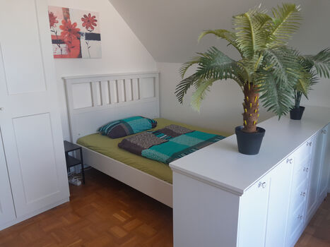 Schlafzimmer 1 Queensizebett