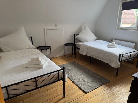 MB Homes Reutlingen,Pfullingen ( 5-15 Personen) Bild 3