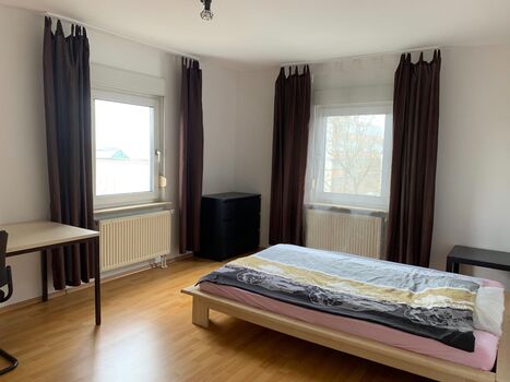 4-Zimmer Wohnung in Stuttgart-Zuffenhausen Picture 2