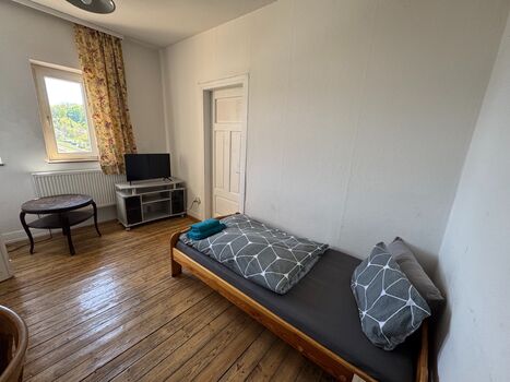 Einbettzimmer, 2. Etage