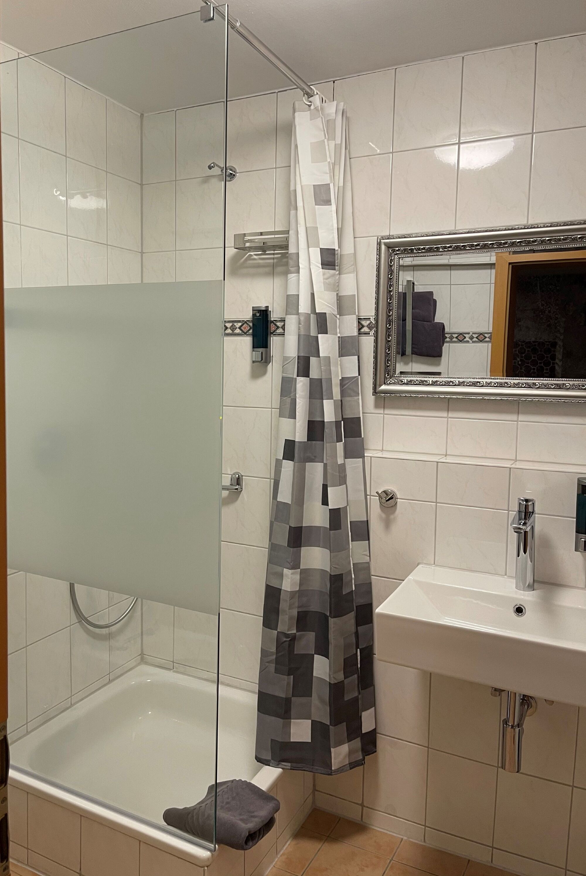 Bad Zimmer Haupthaus