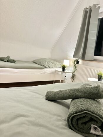Schlafzimmer 2