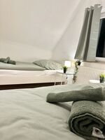 Wohnung in Raunheim - 5-Zi., 10 Betten, WLAN und Parkplatz Bild 2