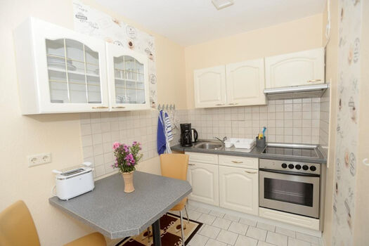 Küche mit Eßtisch Erdgeschoß