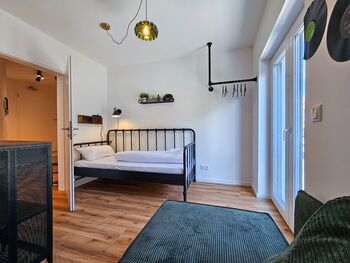 Schlafzimmer 1: Mit drei Schlafzimmern gibt es genug Rückzugsmöglichkeiten