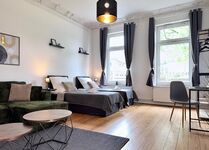 TT Living Apartments Rellingen I Direkt A23 I 25 Minuten bis HH Zentrum Bild 3