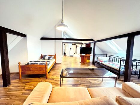 HomeRent in Hof Bild 1