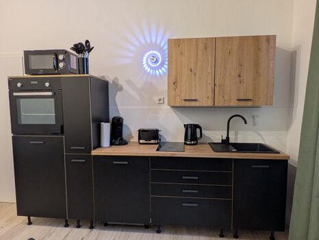 Voll ausgestattete Küche