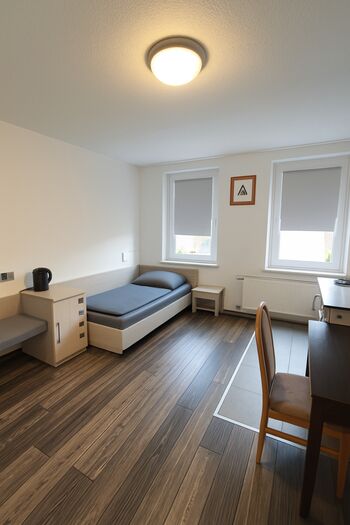 Haus in Chemnitzer strasse, Grüna Bild 3