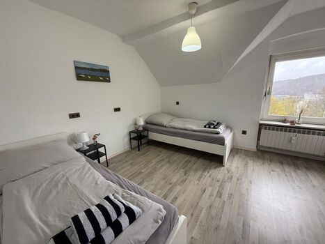 kleines Schlafzimmer - Bild 3