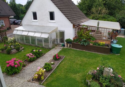 Ausblick in unser Garten 