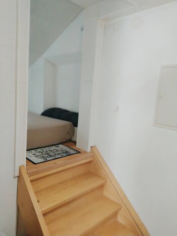 Kleite trepe zum Schlafcolie