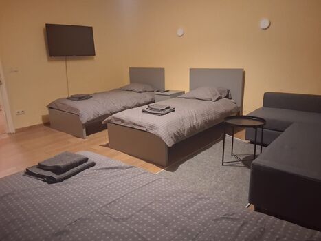 Das rote Haus Bild 1