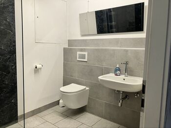 Eigene Dusche/WC ZimmerNr.3