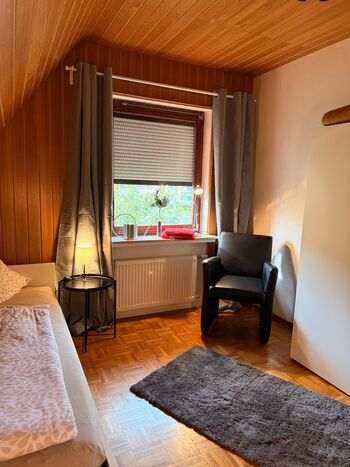 Einzelzimmer 1