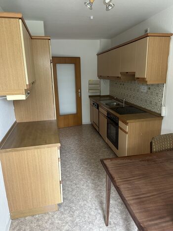 Schöne Wohnung zum Mieten mit sehr guter ÖPNV Anbindung Bild 2