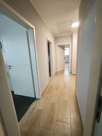 zentral gelegene 3 Zimmer Wohnung in Rostock Foto 4