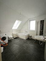 zentral gelegene 3 Zimmer Wohnung in Rostock nur langfristig Foto 1