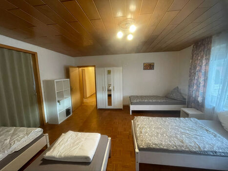 Kapellenmüllerweg OG Schlafzimmer 2