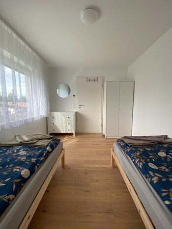Hübscher Wohnen, Zentral, volle Ausstattung + Balkon Foto 2