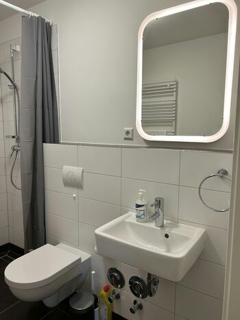 Moderne 2-Zimmer-Wohnung im Hirschkamp Bild 2