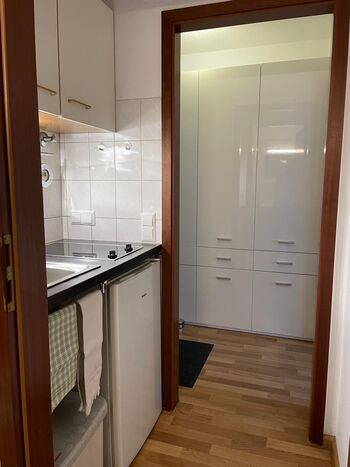 1 Zimmer Apartment Grenze Foto 5