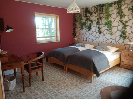 Pensionszimmer und Ferienwohnungen Bild 1