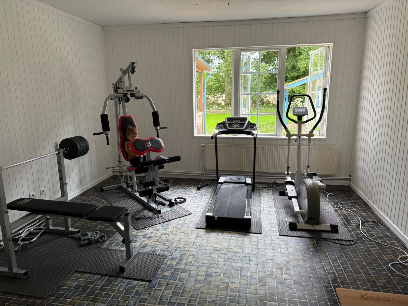 Fitnessraum (keine Zusatzkosten)