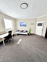 200 m² Wohnung Verl NEU!!! 2-Bäder/2 WC`s/5 Schlafzimmer Bild 8