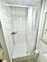 200 m² Wohnung Verl NEU!!! 2-Bäder/2 WC`s/5 Schlafzimmer Bild 28