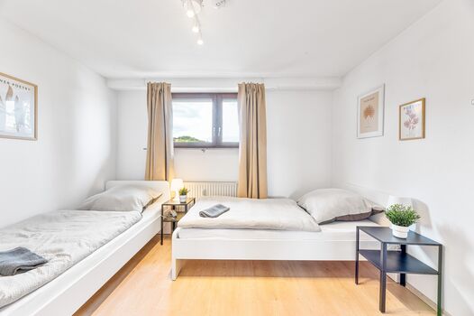 Komfort-Appartement in Schorndorf mit Anbindung an B14 ! Bild 1