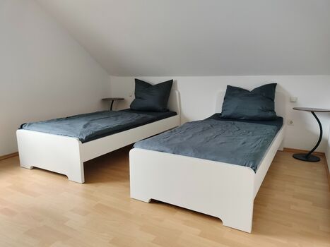 K-6 großzügige Wohnung mit EBK, WM, PKW Stellplatz uvm. Bild 2