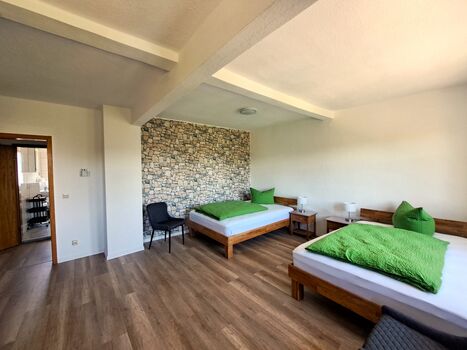 Neue Wohnungen 3 Schlafzimmer für 5 P. - XXL Einzelbetten Bild 3