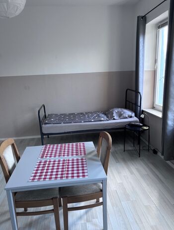 Zentralste Lage Brunsbüttels - Geschäfte fußläufig Bild 1