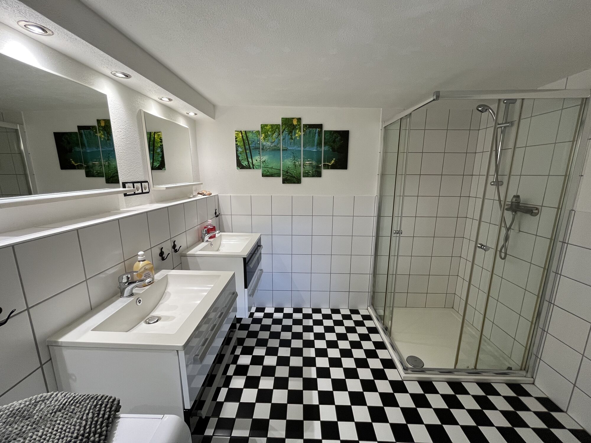 Badezimmer EG