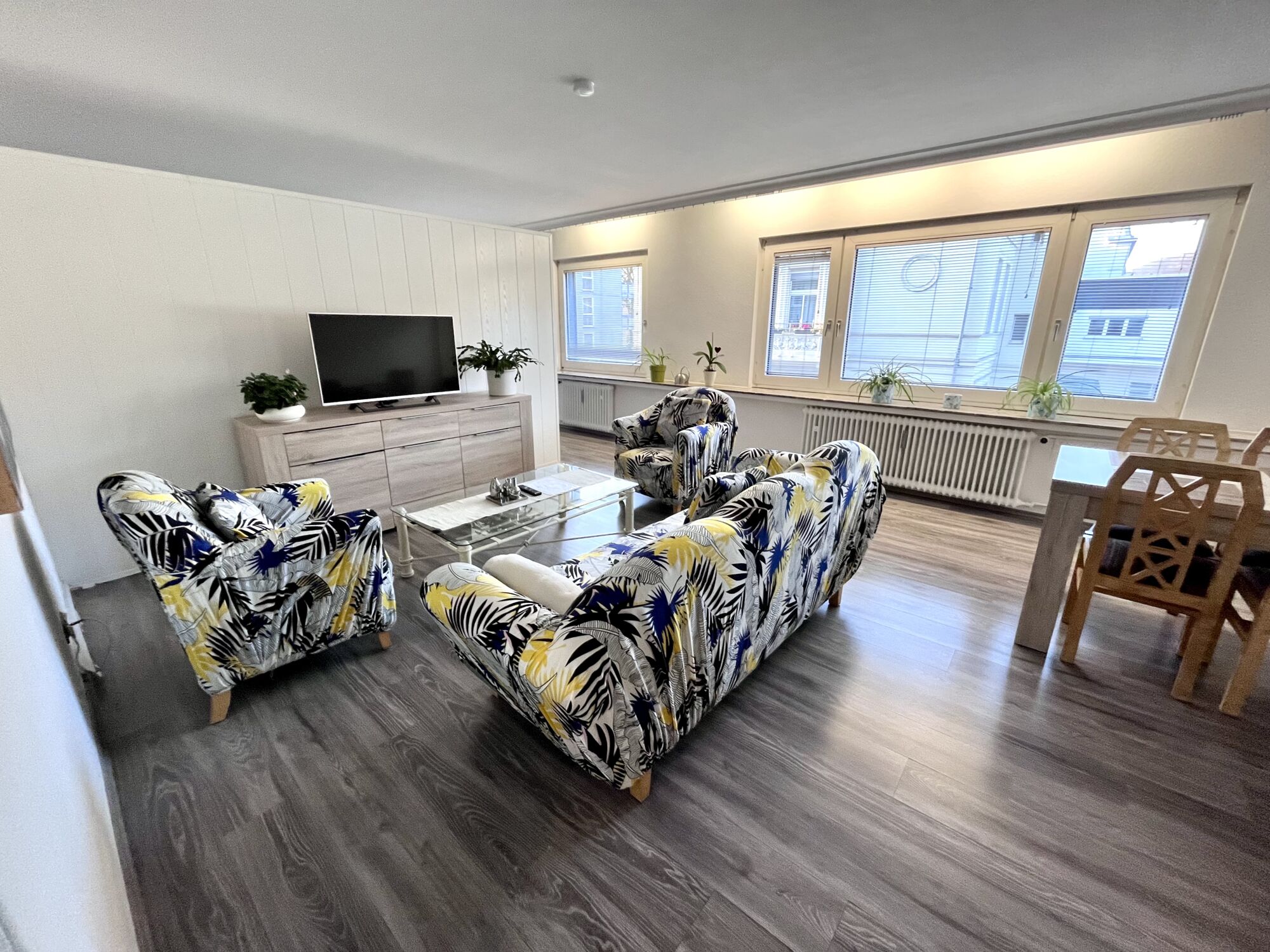 Großes Wohnzimmer