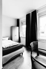 Einzel-/Doppelzimmer mit Bad in kleiner Pension in Leipzig Foto 11